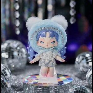 “Neon Bear“ From “DODO NAMI” Midnight Disco Series Figure